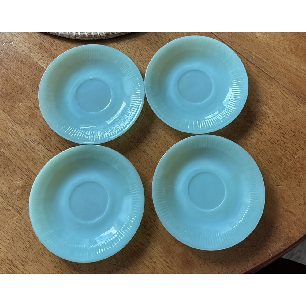Vintage Fire King Jadeite Plates / Saucers - Set of 4 - Very Good Condition